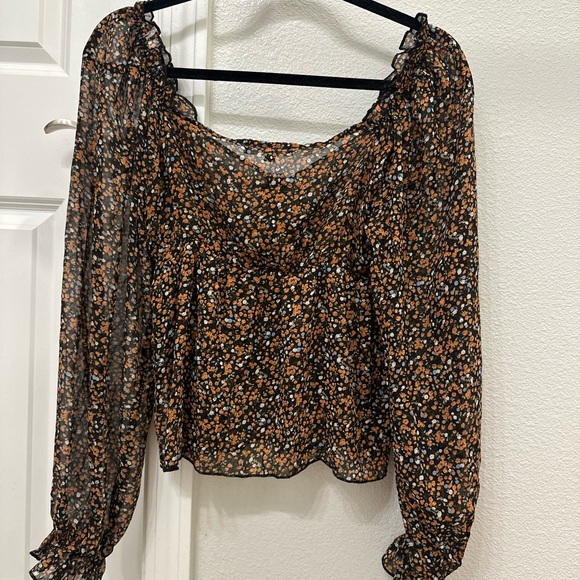 Lulu's Black and Orange Blouse - Picture 5 of 5